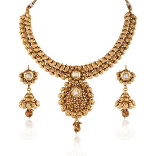 Immaculate Traditional Gold Plated Kundan Set